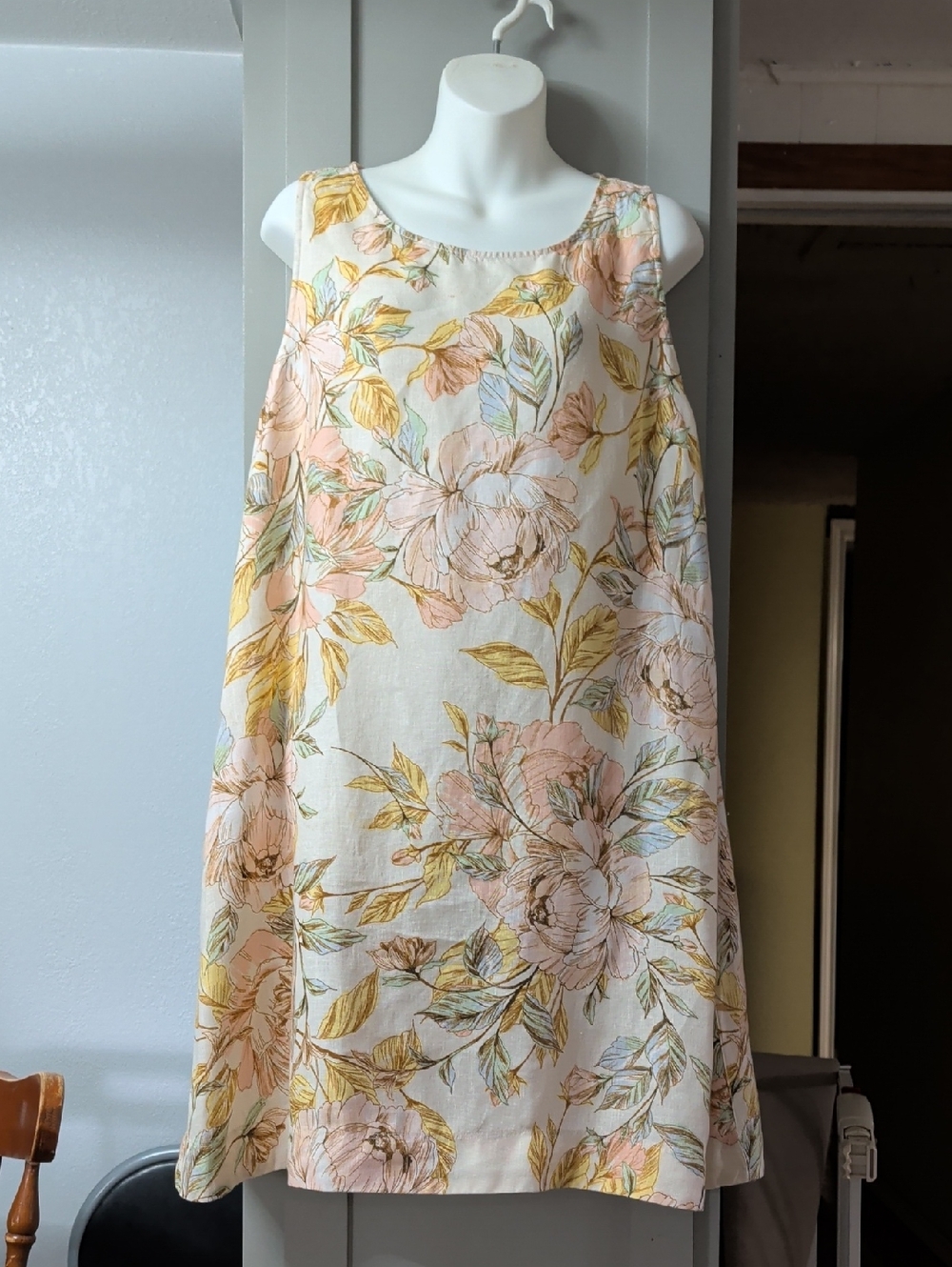 Nicole Miller Sleeveless Floral Mini Dress in Cream, Pink, Yellow
